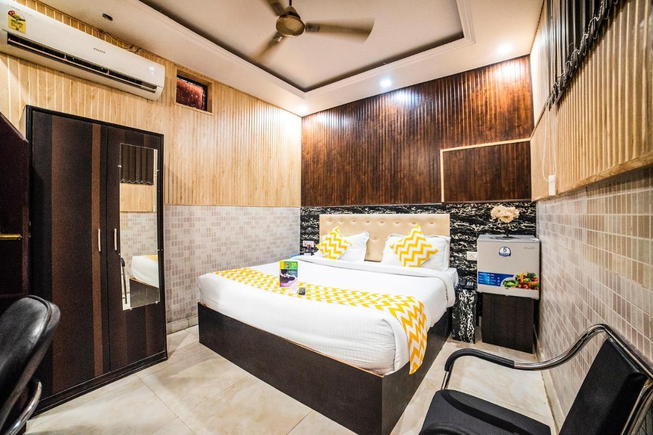 Fabexpress Landmark Awadh Hotell Lucknow Exteriör bild