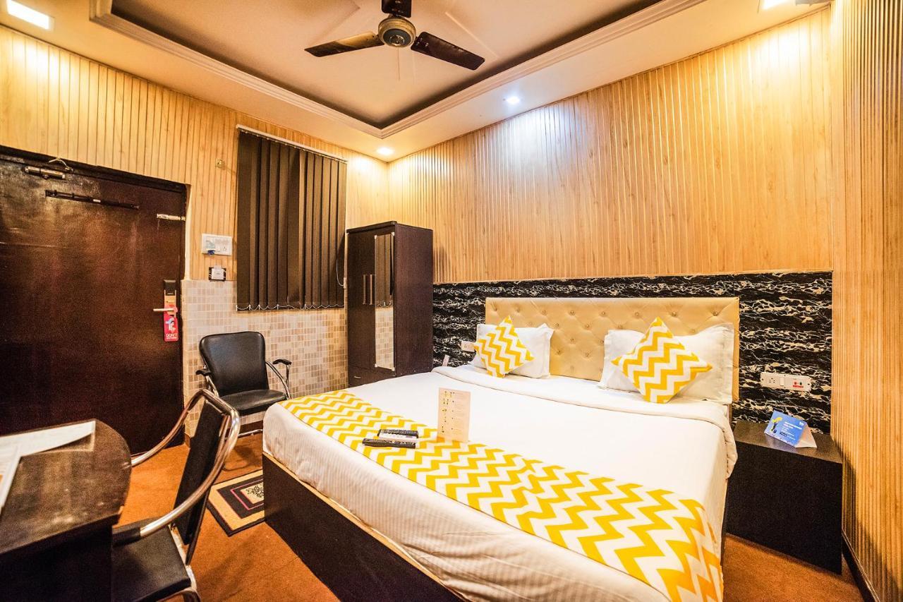Fabexpress Landmark Awadh Hotell Lucknow Exteriör bild