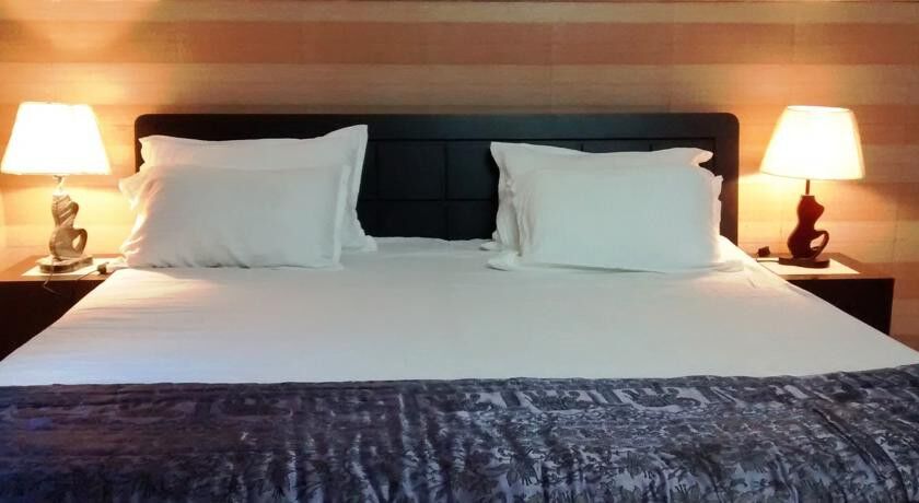 Fabexpress Landmark Awadh Hotell Lucknow Exteriör bild